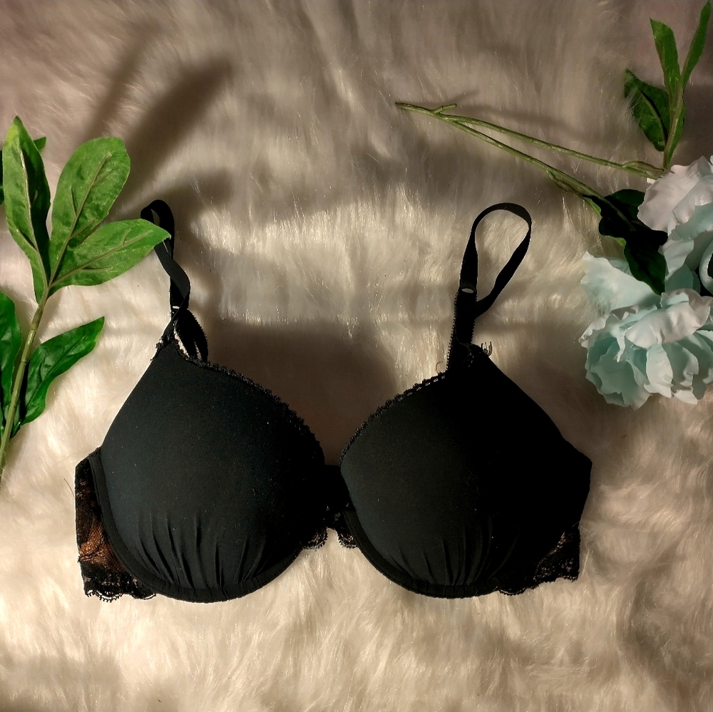 Victoria's Secret black push up demi